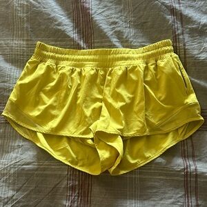 EUC size 10 reg lululemon shorts